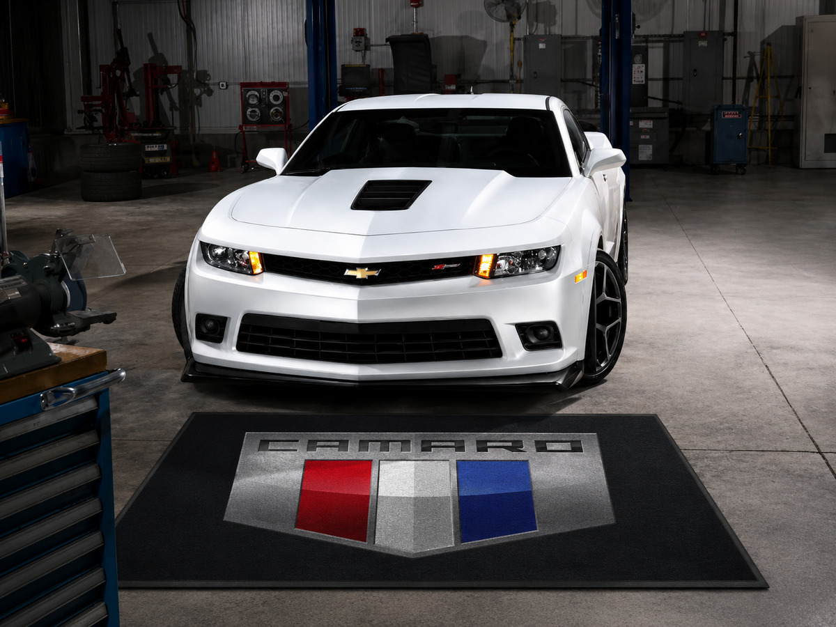 Premium Camaro Garagenteppich – 5x7 ft (60x87")