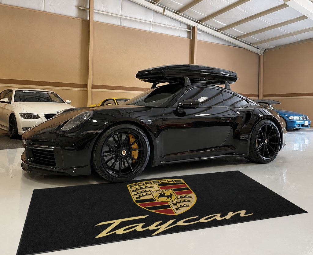 Premium Porsche Garagenteppich – 152 x 221 cm (5x7 ft)