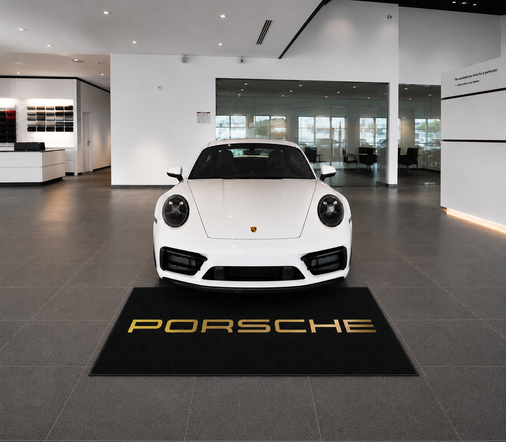 Premium Porsche Garagenteppich – 152 x 221 cm (5x7 ft)