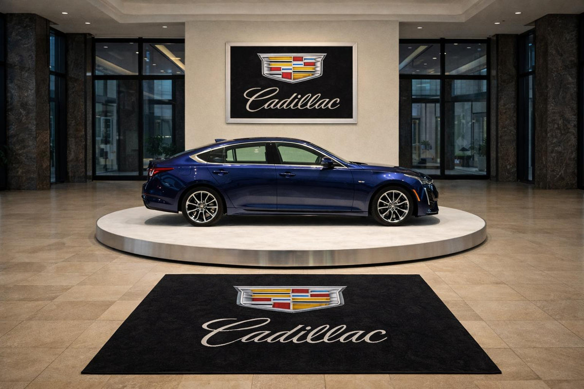 Cadillac Garagen-Bodenmatte - 5x7 ft (60x87") Luxuriöser rutschfester Autoteppich & Wanddekoration