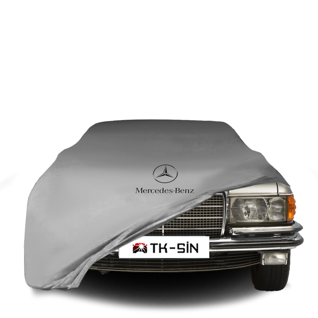 Mercedes-Benz S-Klasse (W116) mit maßgeschneiderter Indoor-Autoabdeckung in einer Garage in Deutschland