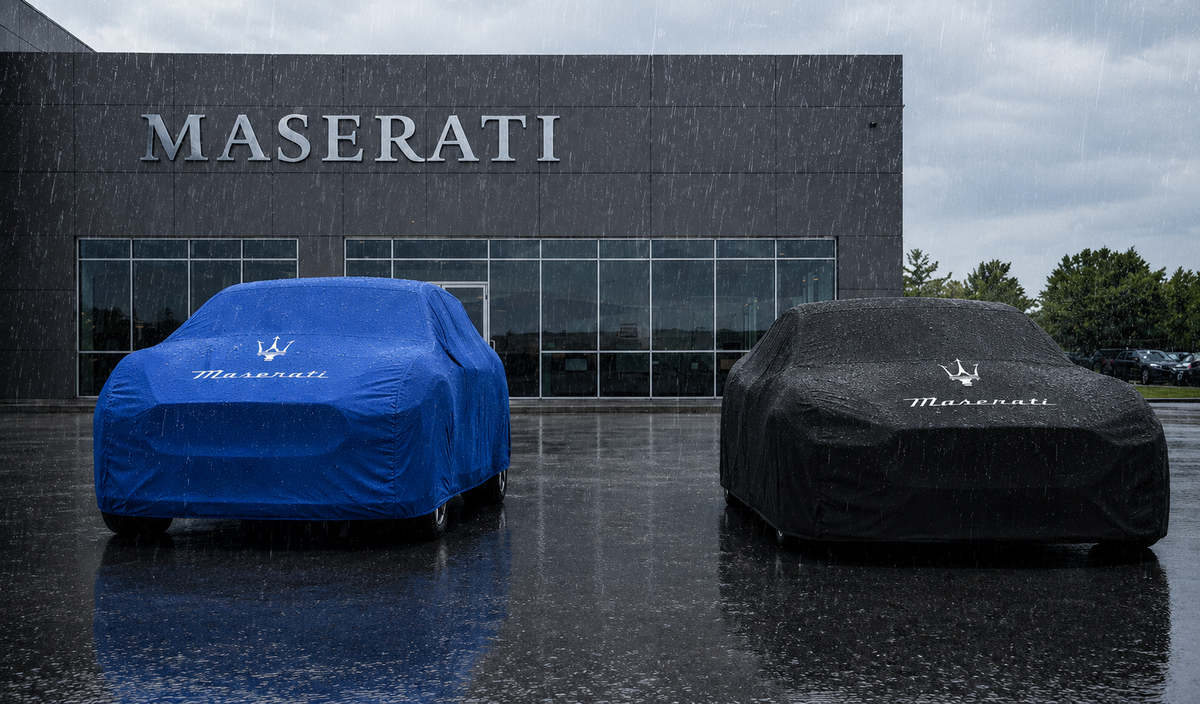 Maserati Premium Autoabdeckung – Wasserdicht für den Außenbereich