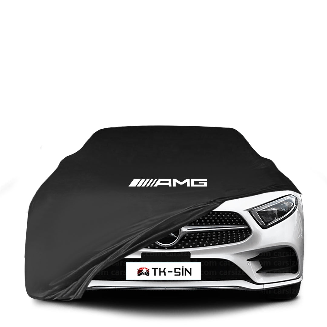Mercedes-Benz CLS (C257) mit maßgeschneiderter Indoor-Autoabdeckung in einer Garage in Deutschland